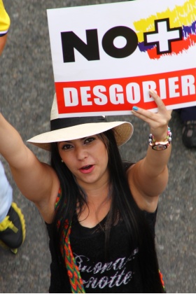 Asistente #NoMás Desgobierno - Colombia