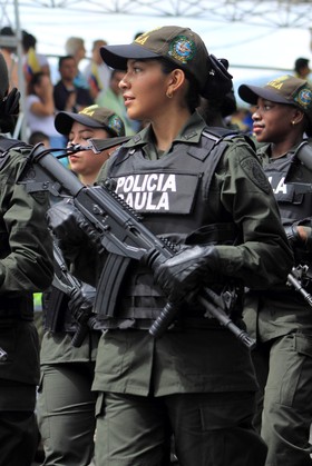 Desfile 7 de Agosto - Medellín